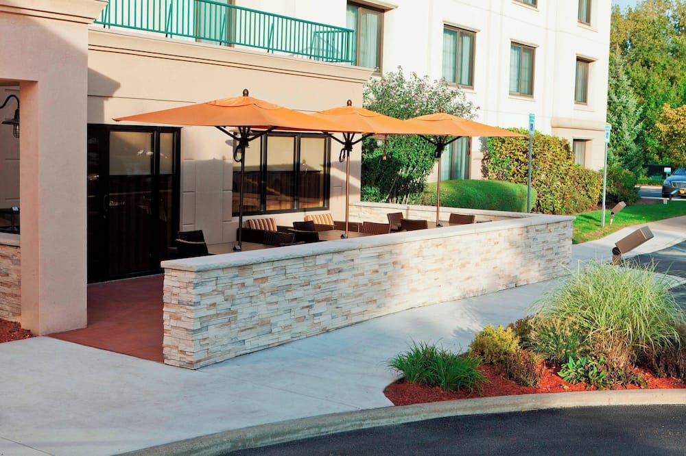 Courtyard by Marriott Albany Thruway 写真