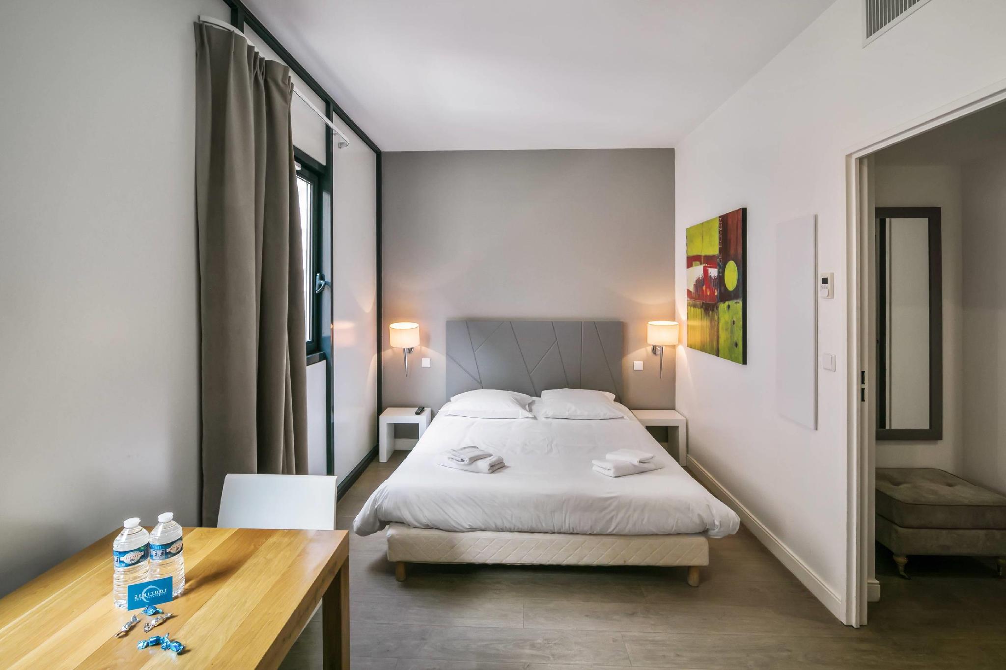 Comfort Aparthotel Lourdes Lorda 写真