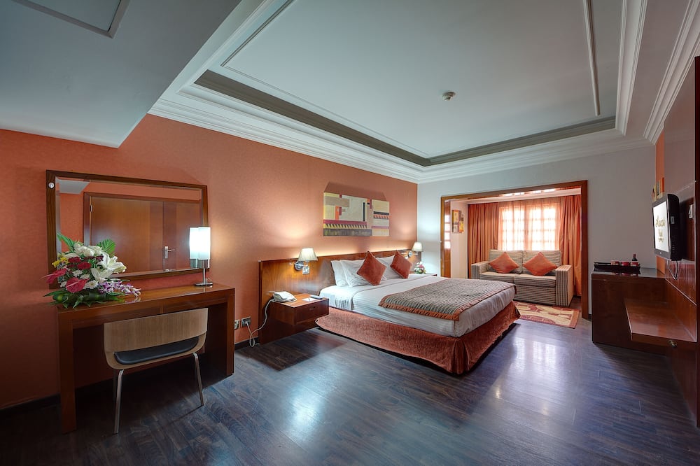 アスコット ホテル 写真