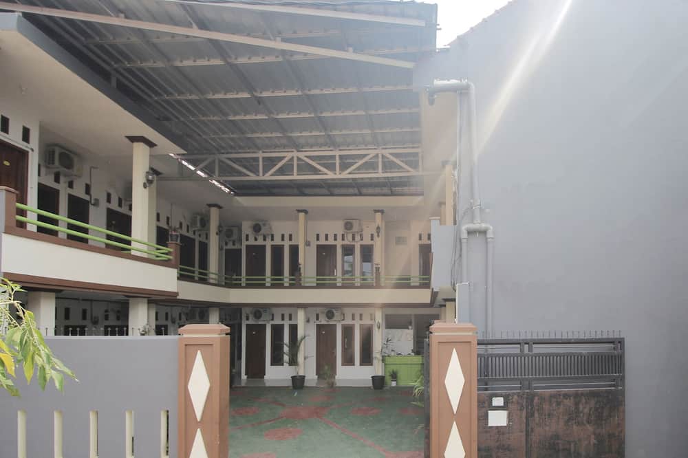 ウィスマ ムリア シャリア 写真