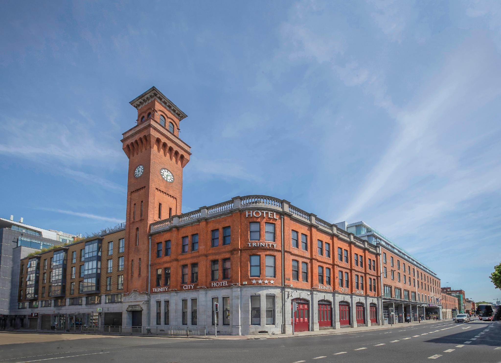 トリニティ シティ ホテル 写真