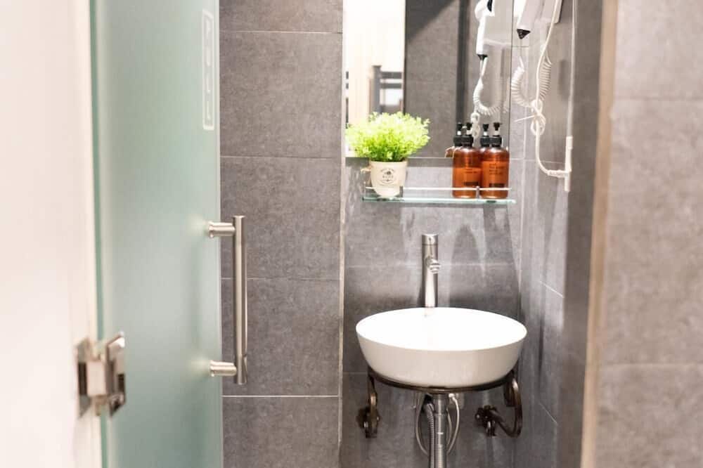 リリーズ ホステル 写真