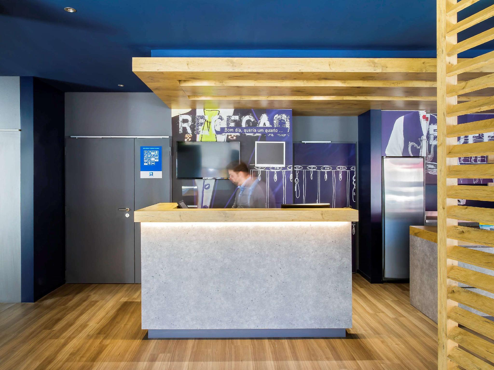 イビス バジェット ブラガ セントロ 写真