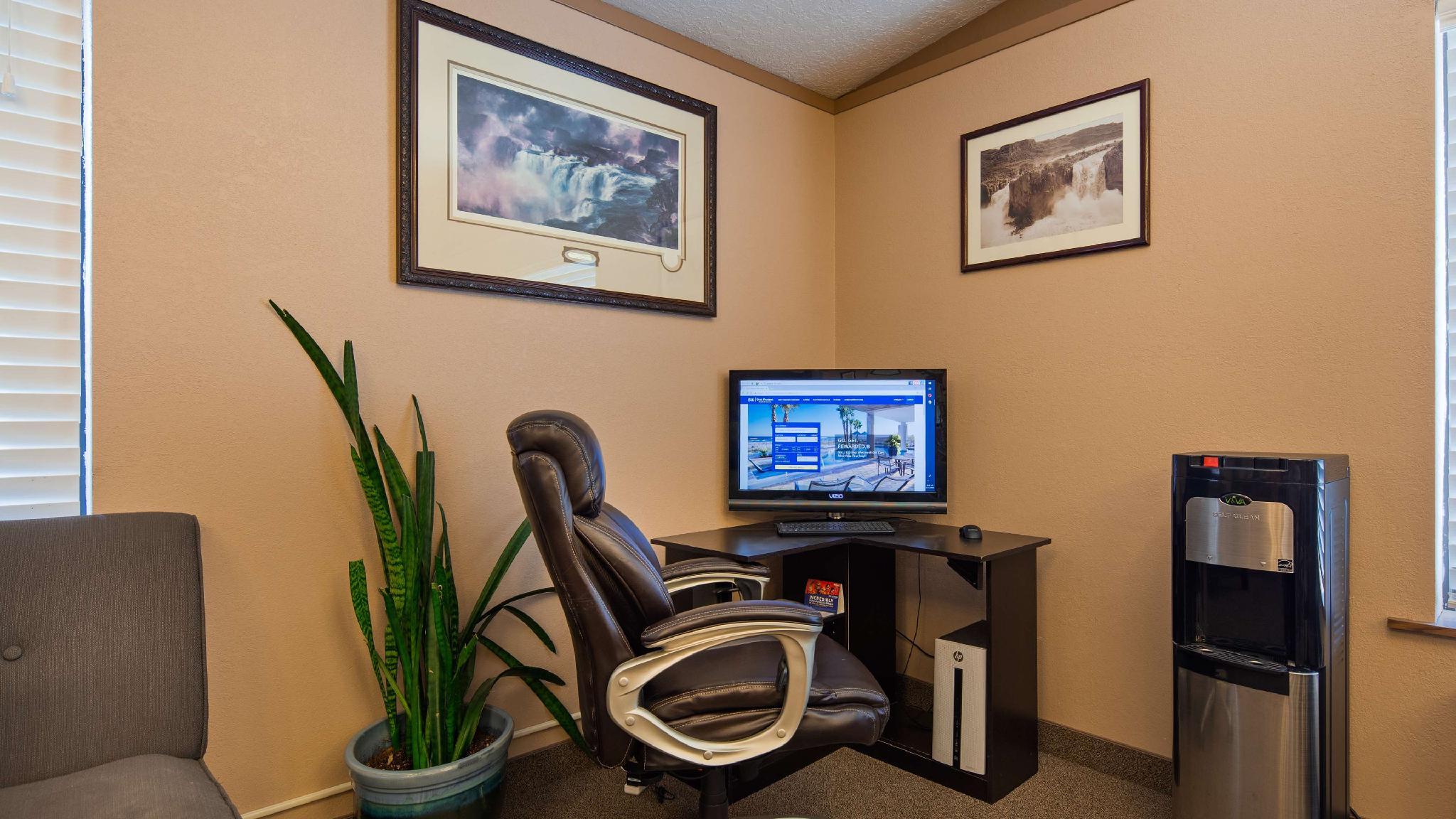 シュアステイ ホテル バイ ベストウェスタン ツイン フォールズ 写真