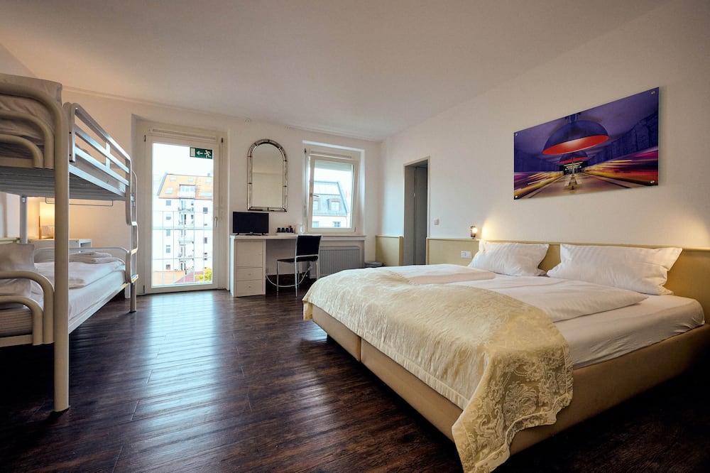 ザ フォー ユー ホステル & ホテル 写真