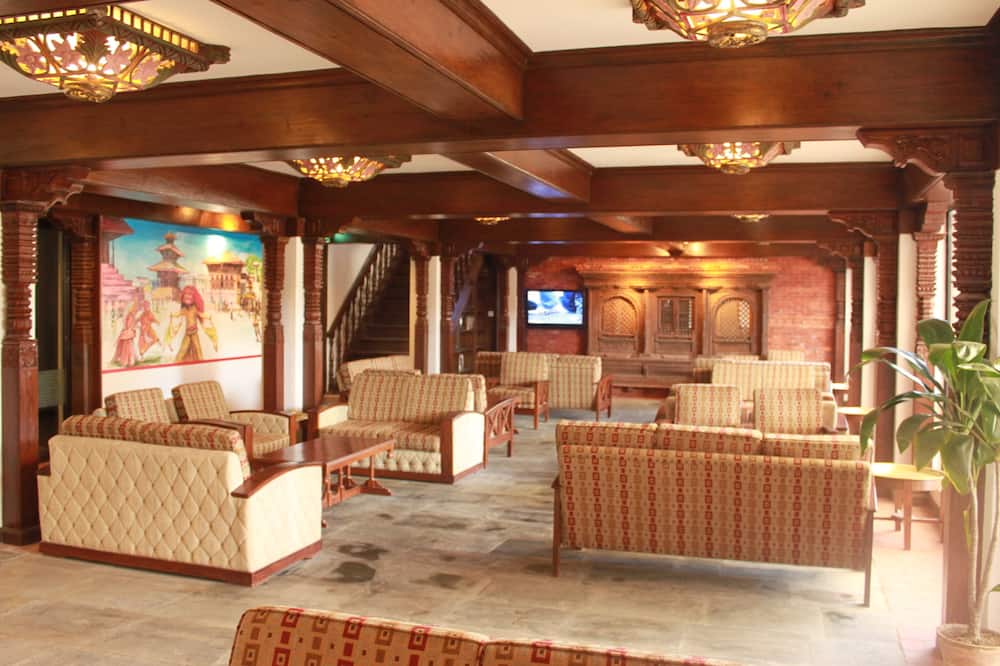 ホテル マナスル 写真