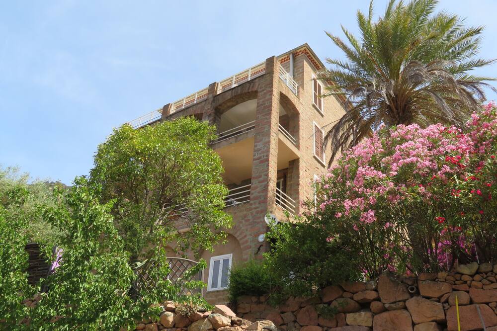 ホテル コロンボ 写真