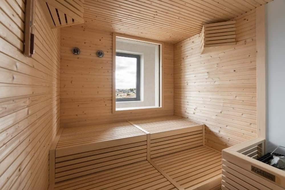 ユーロスターズ ユニバーサル リスボア 写真