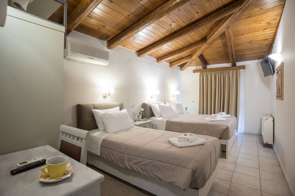 Parnassos Delphi Hotel 写真