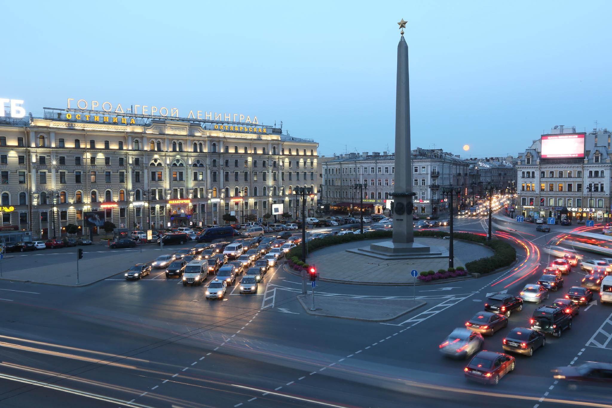オクティアブリスカヤ ホテル 写真