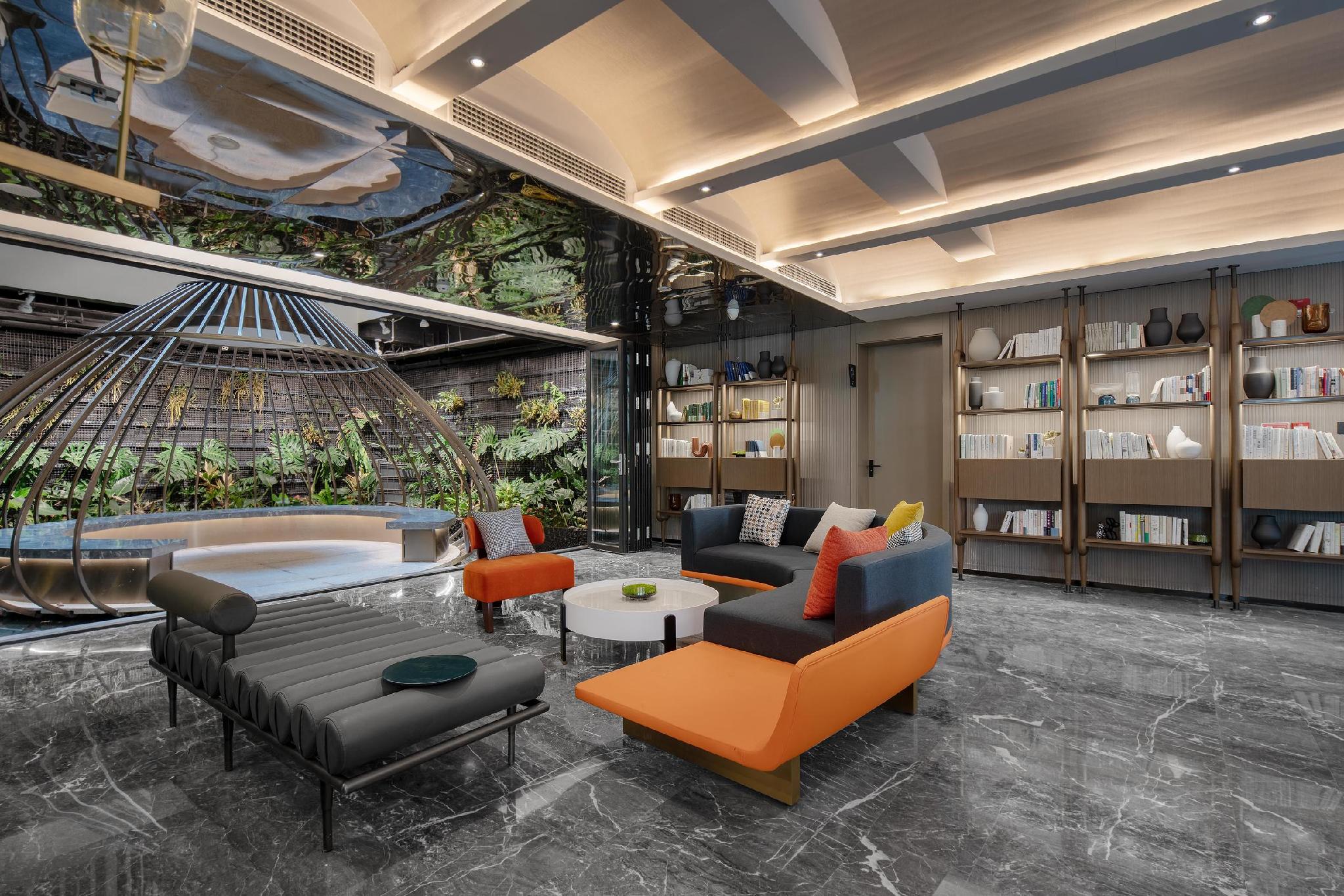 Atour Hotel Xishuangbanna Jinghong Xingguang night Market 写真