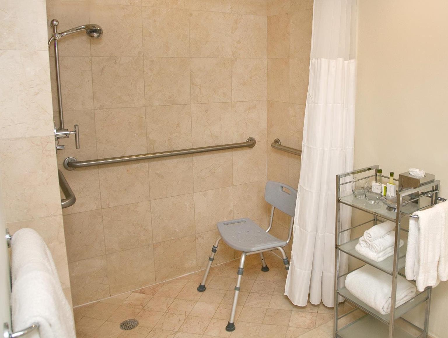 GALLERYone - a DoubleTree Suites by Hilton 写真