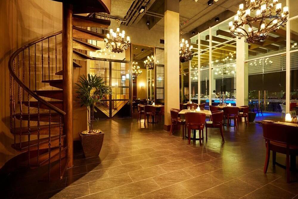 ハッテン ホテル ムラカ 写真