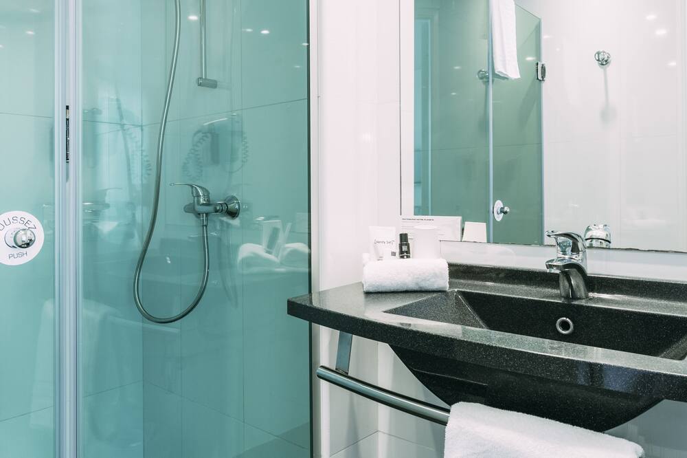 Escale Oceania Marseille Vieux Port 写真