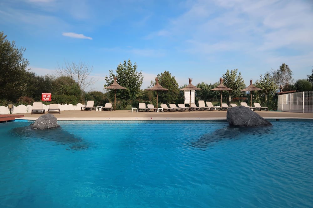 ホテル グダメンディ 写真