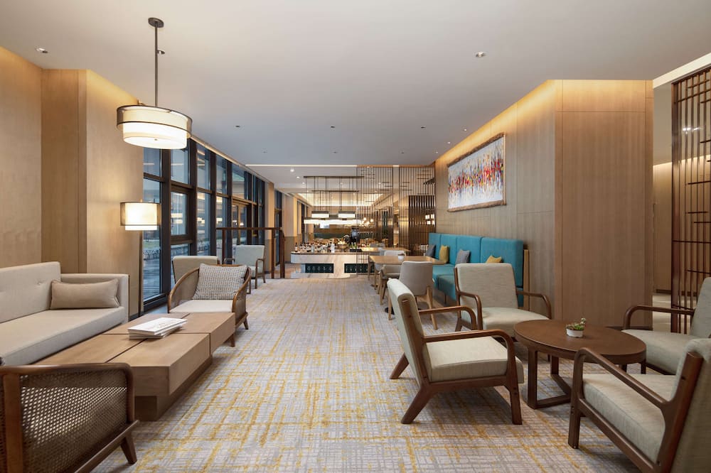 Hilton Garden Inn Jiuzhaigou 写真