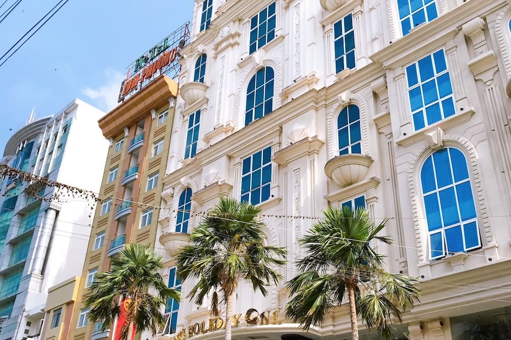 ホリデイ 2 ホテル 写真