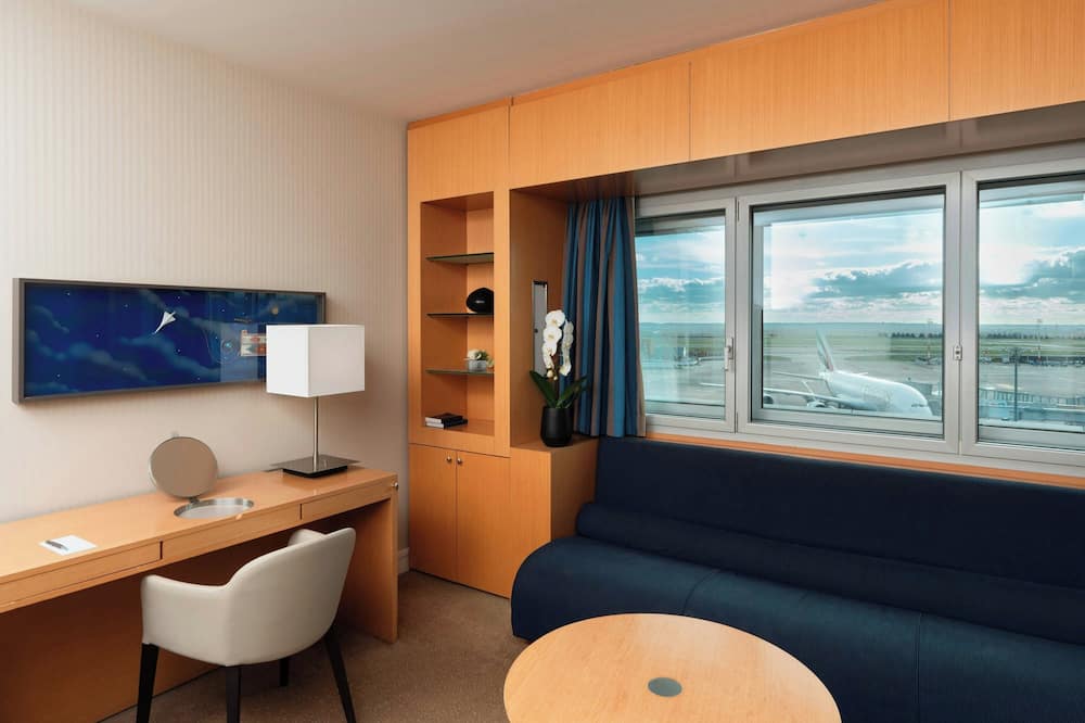 シェラトン パリ シャルル ド ゴール空港ホテル 写真