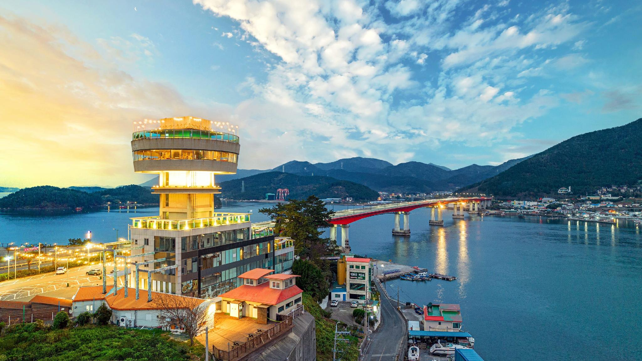 Tongyeong Tower Ocean View Pension 写真