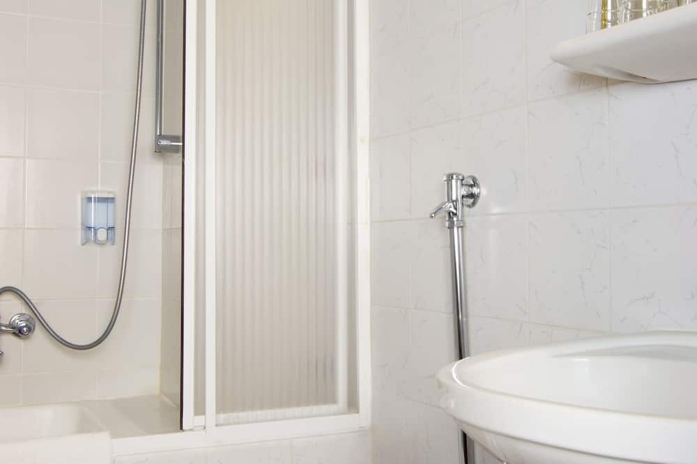 イルカイ ホテル 写真