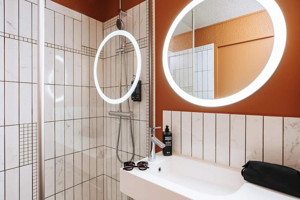 Ibis Styles Le Mans Gare Sud Hotel 写真