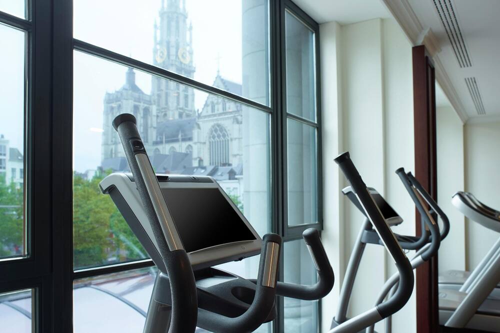 Hilton Antwerp Old Town 写真