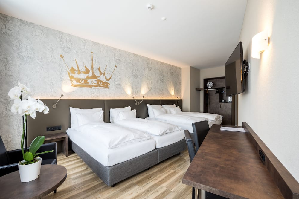 アルトシュタット ホテル クローネ 写真