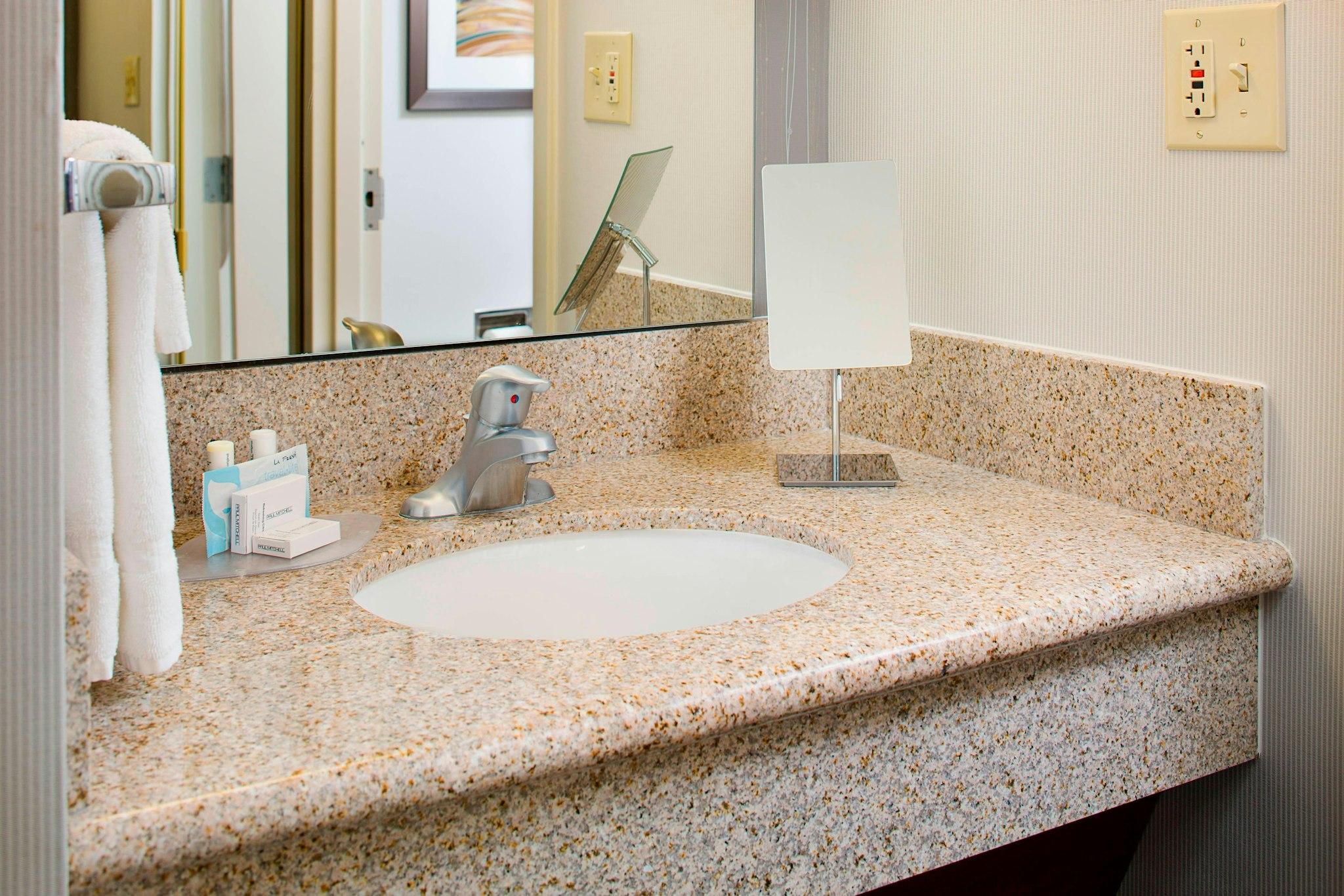 Courtyard by Marriott Richmond Airport 写真
