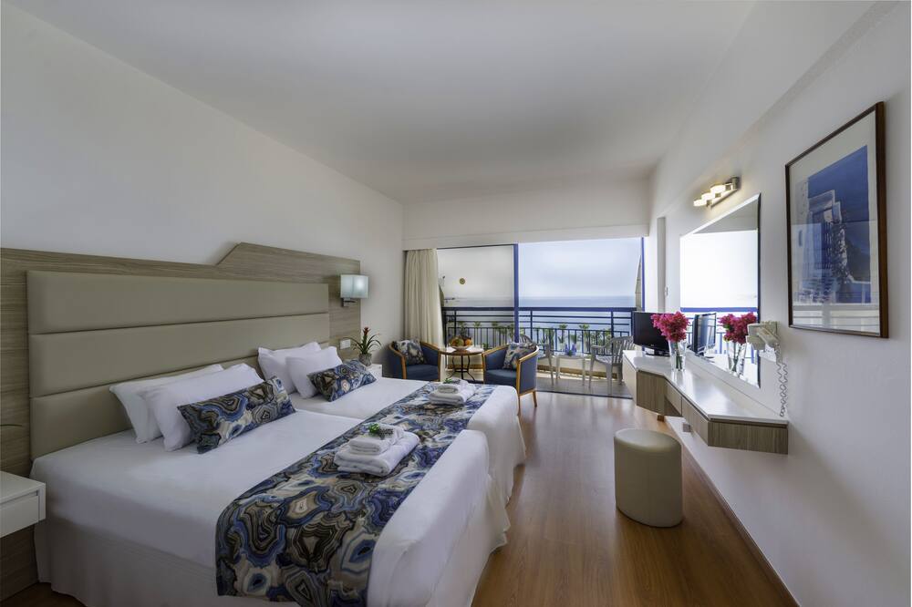 Ascos Coral Beach Hotel 写真