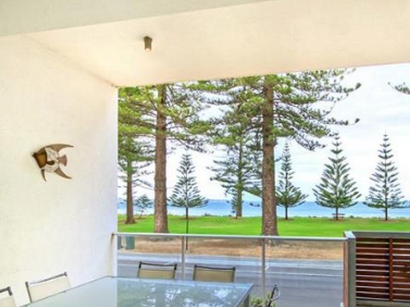 アンワインド アットブリーズ ラグジュアリー ホリデイ アパートメンツ 写真