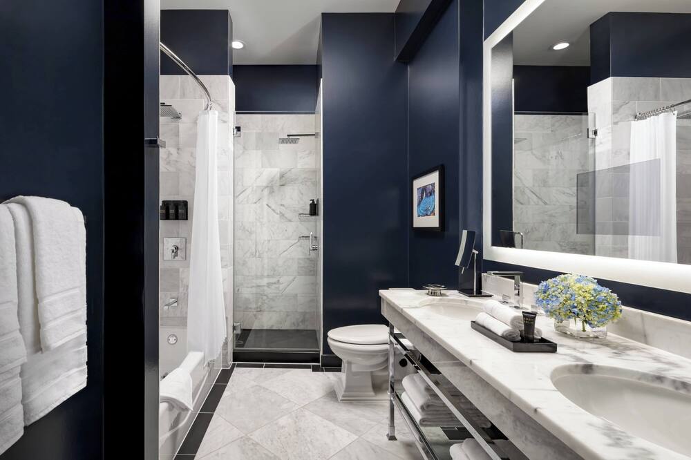 ザ ブラックストーン オートグラフ コレクション 写真