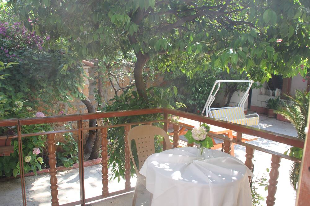 ホテル カリアティトカレイチ 写真