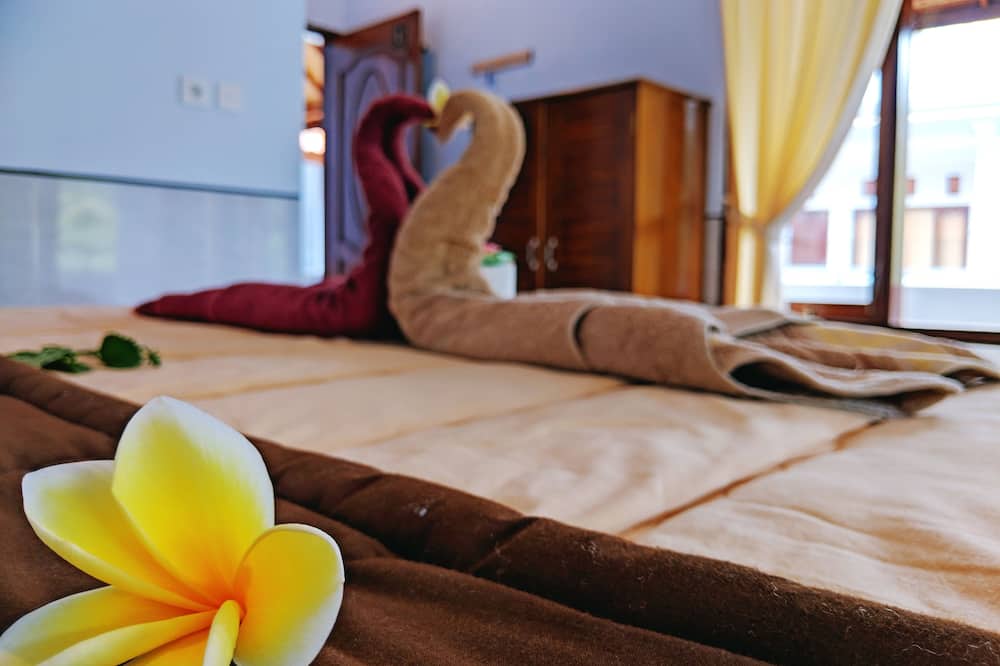 スランガン イン ミンバー 写真