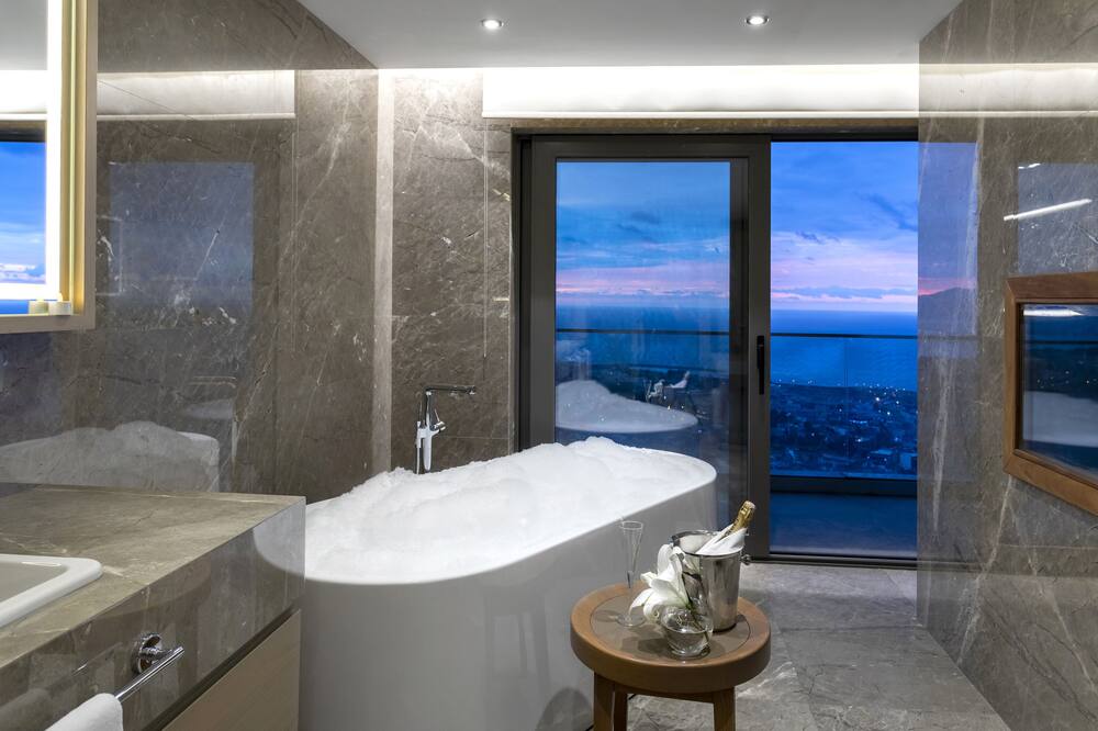 ラディソン ブル ホテル トラブゾン 写真