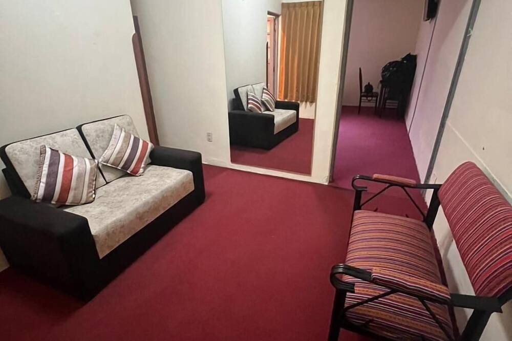 ワイナ ハウス Go 写真