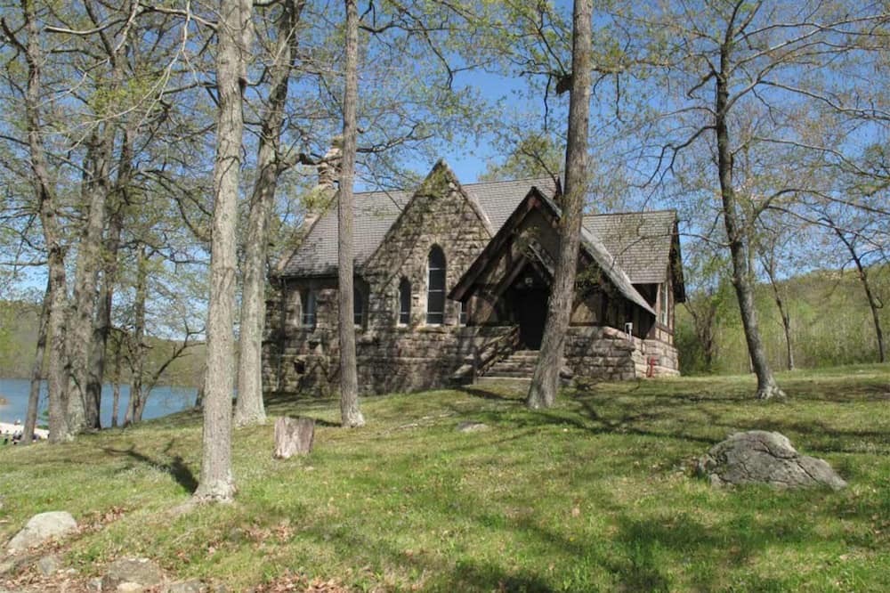 ザ キャッスル アット スカイランズ マナー 写真