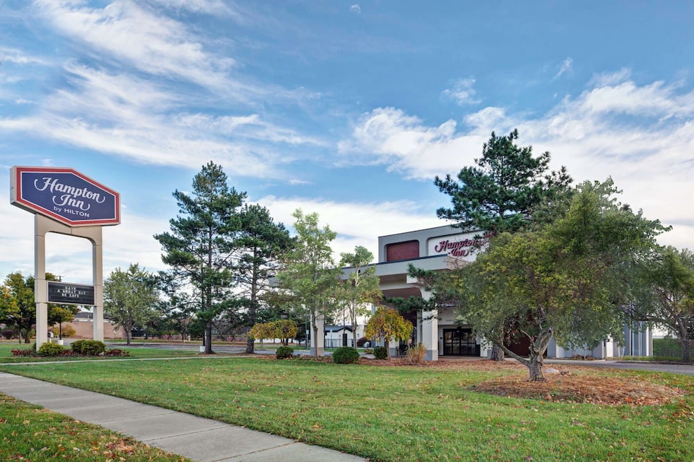 ハンプトン イン デトロイト マディソン ハイツ サウス トロイ エリア 写真