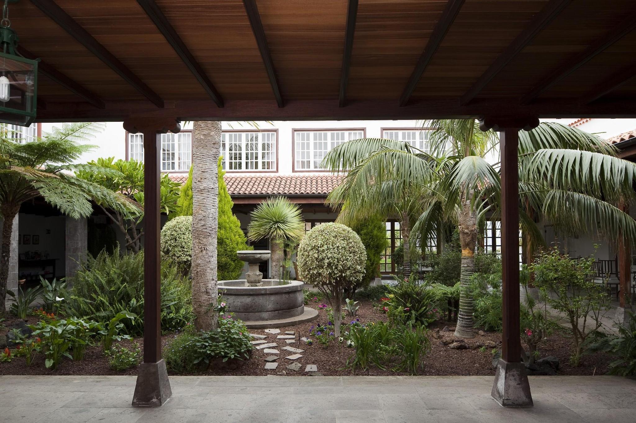 パラドール デ ラ パルマ 写真