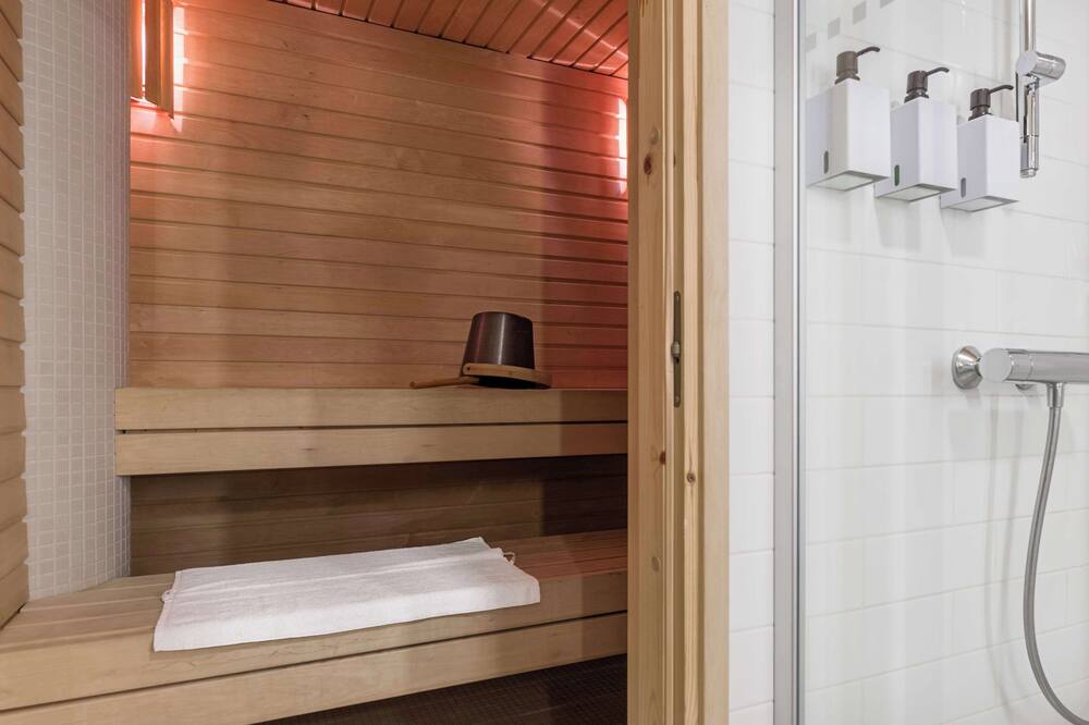 スカンディック ジュリア 写真