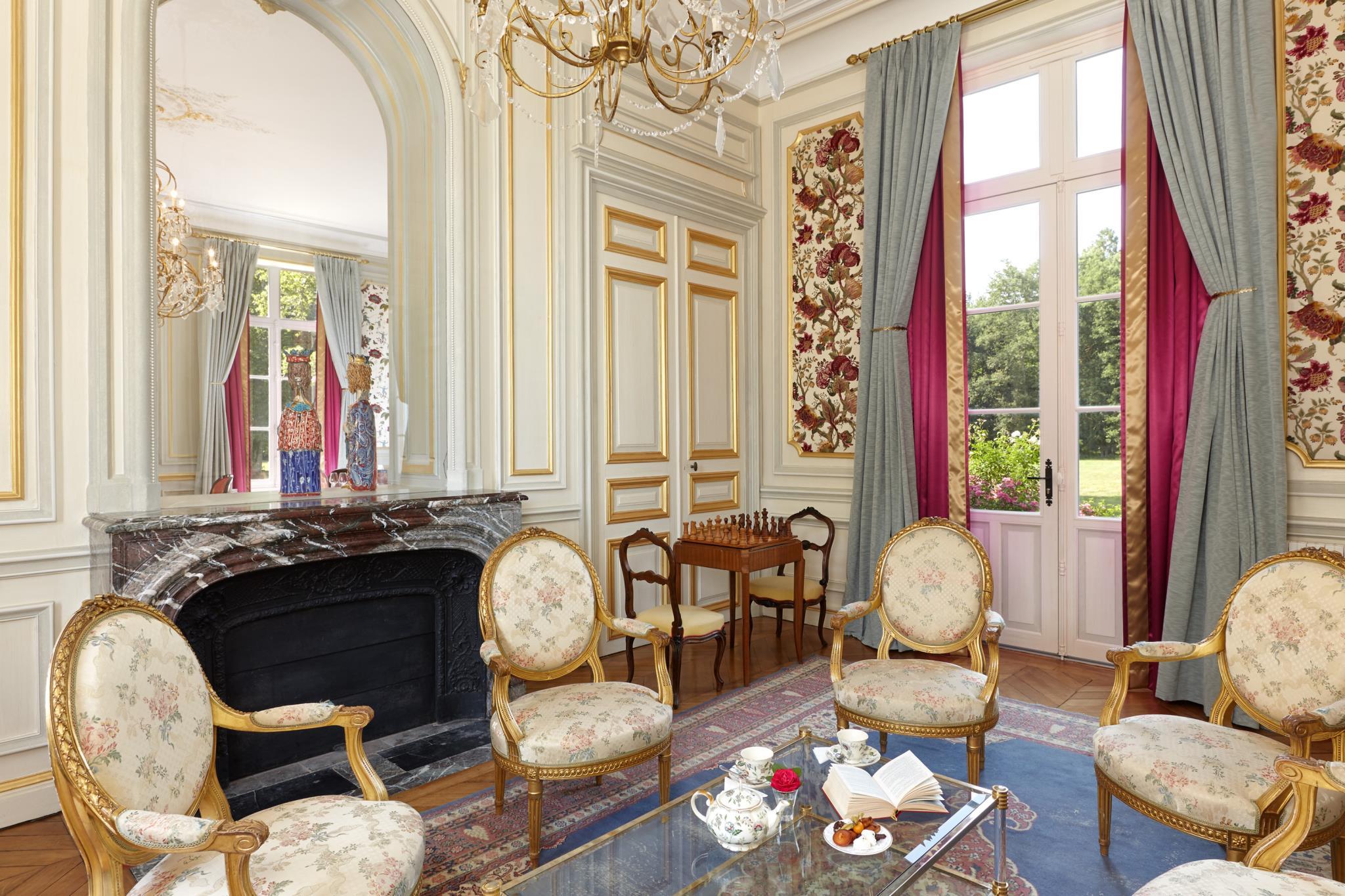 シャトー ドゥ ブルイユ 写真