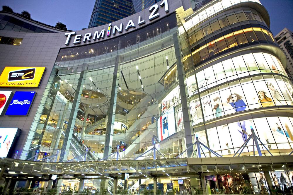 ヒルトン バンコク グランデ アソーク 写真