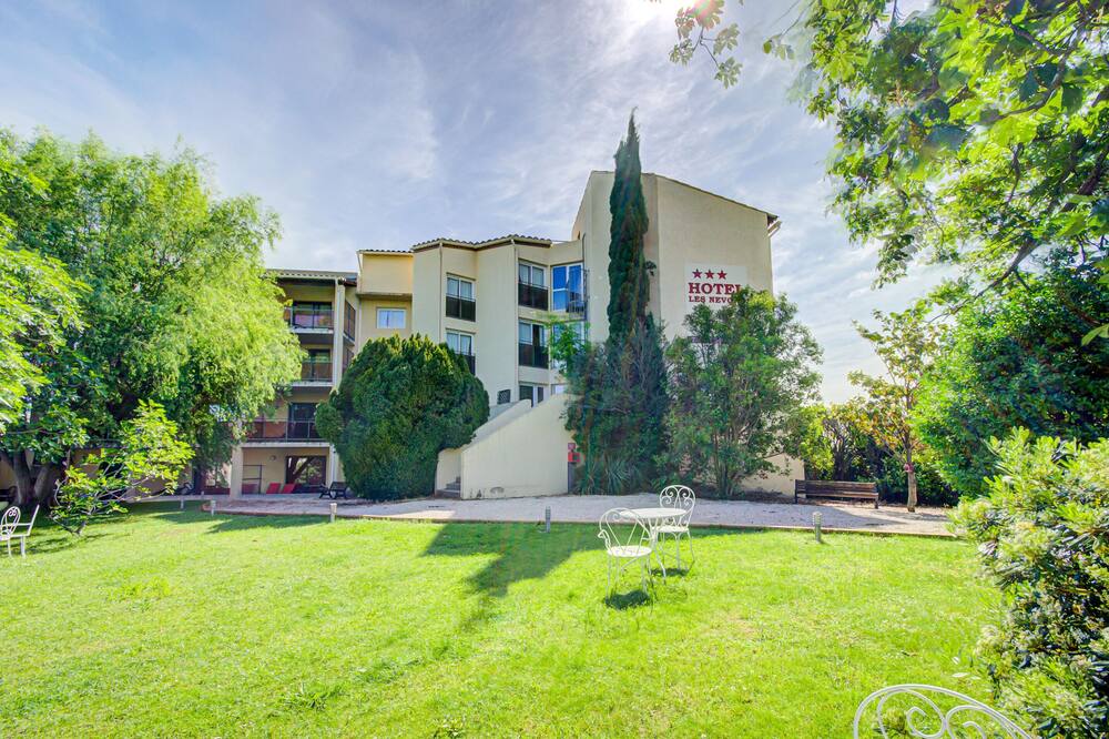 ホテル ル ネヴォン 写真