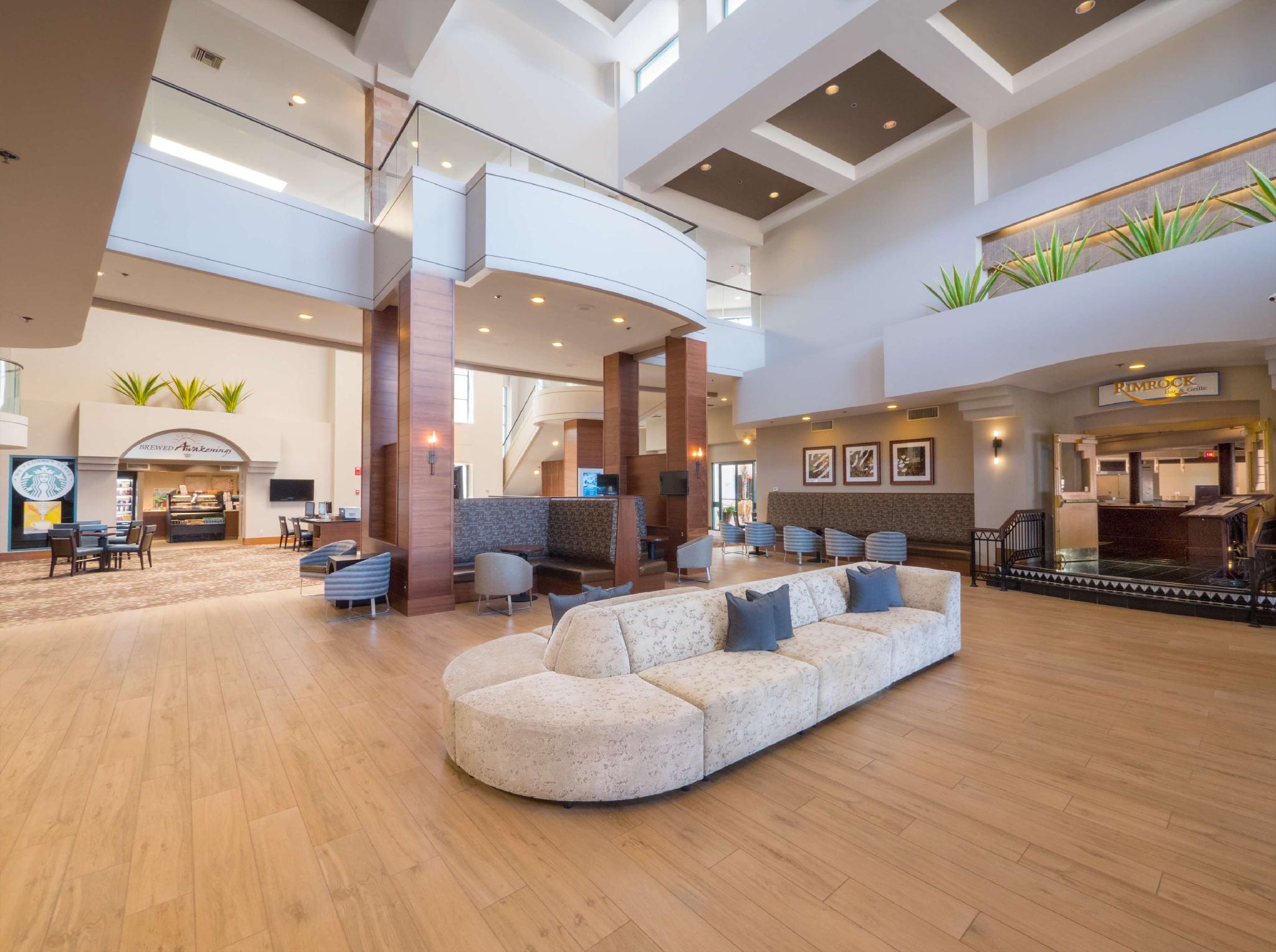 ヒルトン フェニックス エアポート 写真