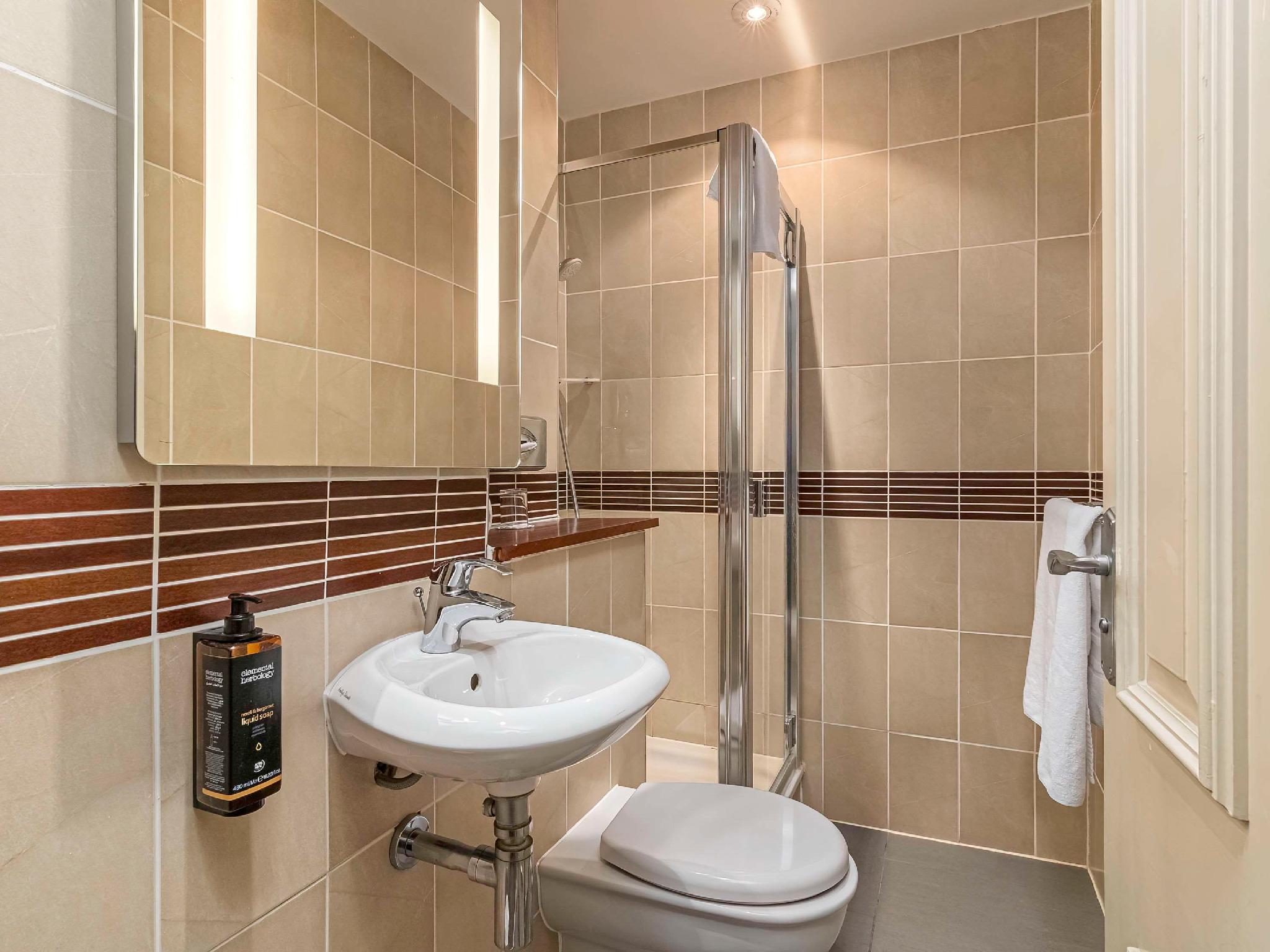 メルキュール ソールズベリー ホワイト ハート ホテル 写真