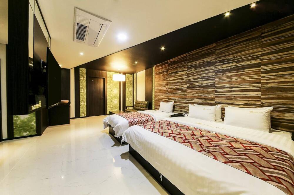 エルガ ホテル 写真