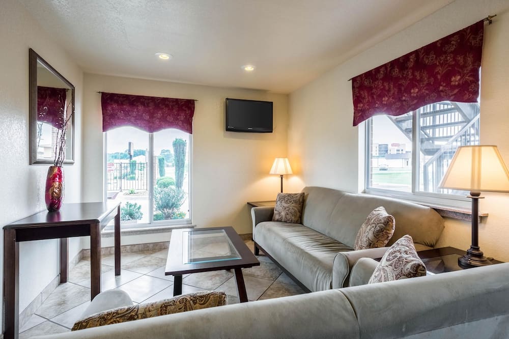 エコノ ロッジ イン & スイーツ サーシー 写真