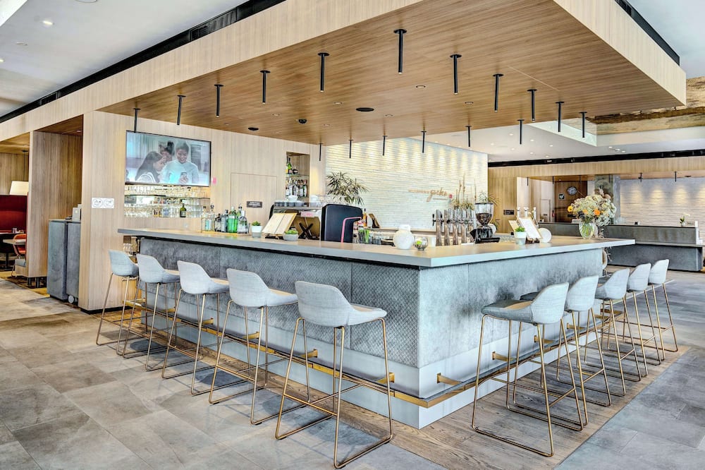 ヒルトン ガーデン イン ウィーナー ノイシュタット 写真