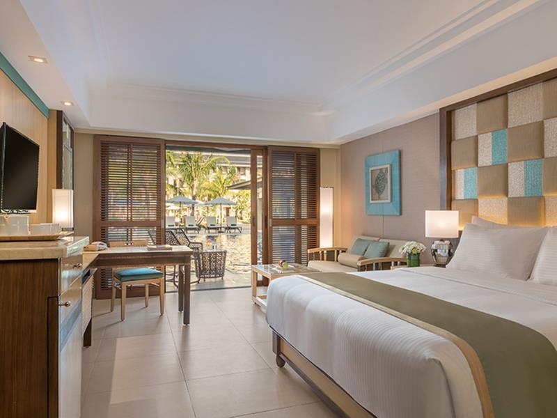 ヘナン リゾート アローナ ビーチ 写真