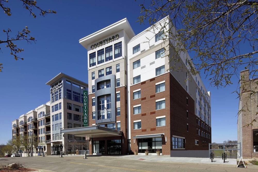 Courtyard by Marriott Akron Downtown 写真