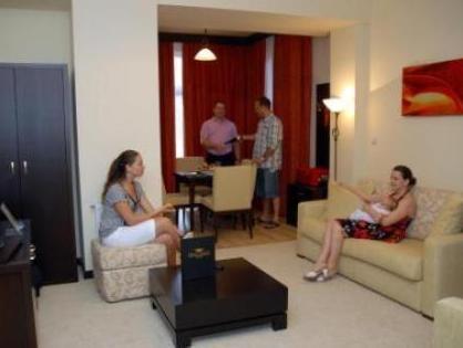 ホテル アウルム 写真